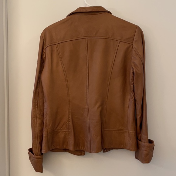 Leather jacket from Danier - Picture 2 of 5